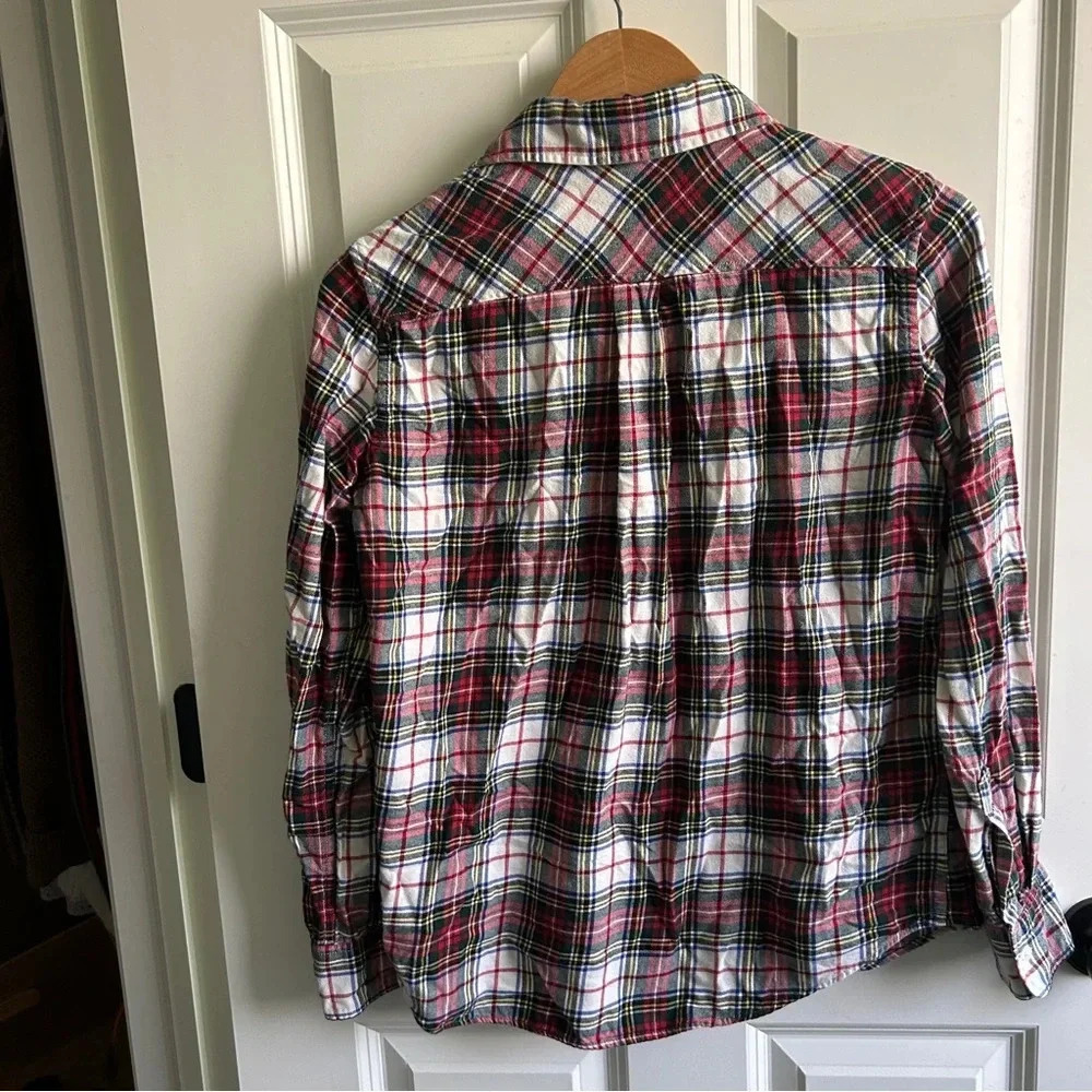 EUC Uniqlo size M women's button down plaid flannel shirt Christmas perfection - Picture 3 of 7